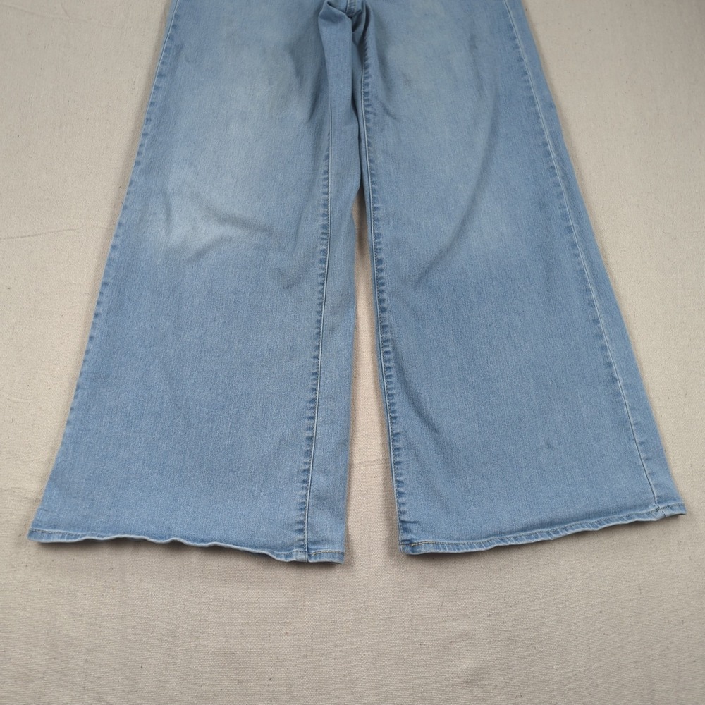Levis Jeans Womens 30 Blue 318 Shaping Wide Leg Stretch Light Wash Boho - Picture 3 of 16